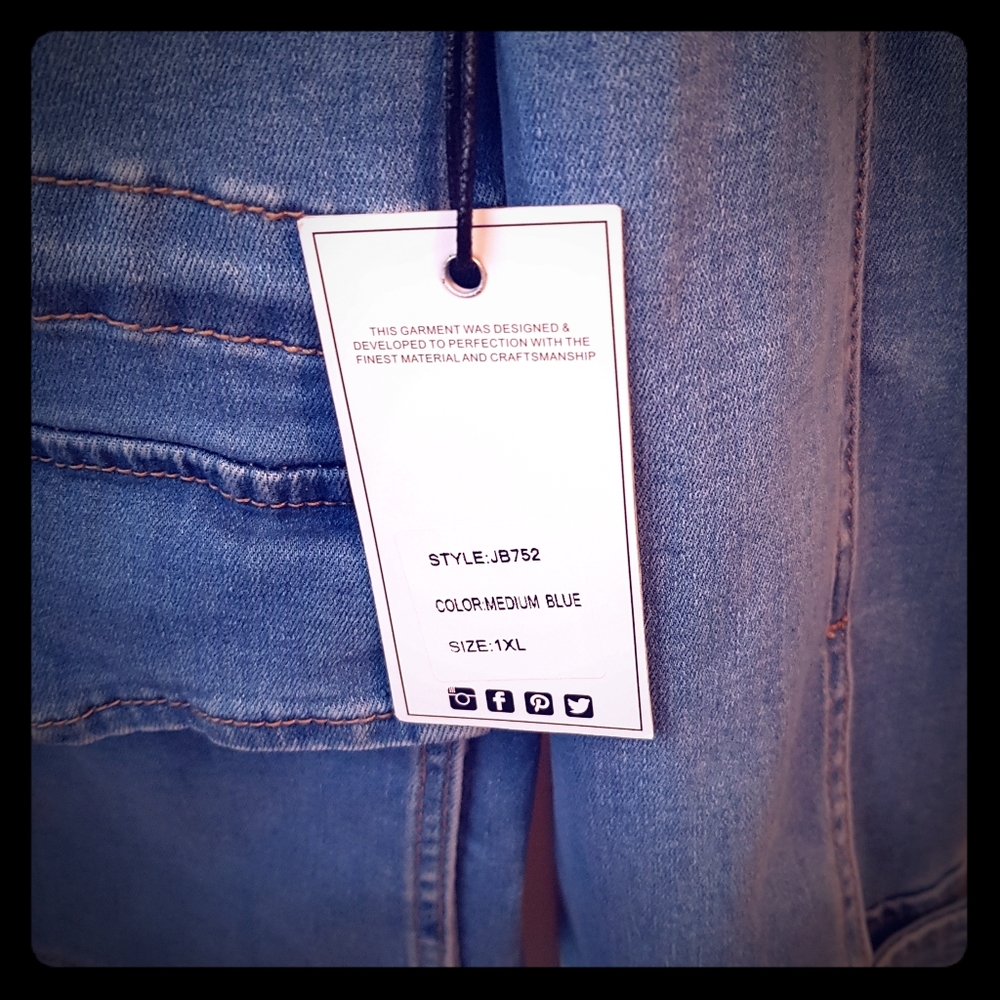 *NWT* 1x Judy Blue Denim jacket